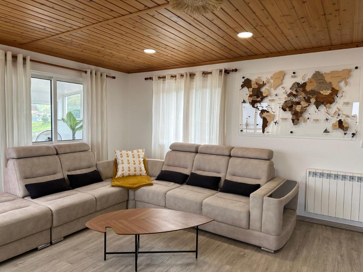 Paradise Apartments III 산타 크루즈 다스 플로레스 외부 사진